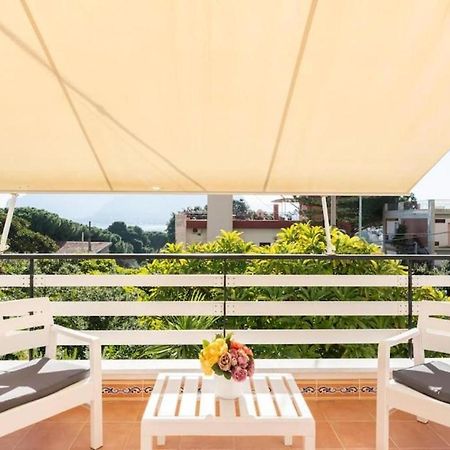 Casa Mare Me' Apartment Мондело Екстериор снимка