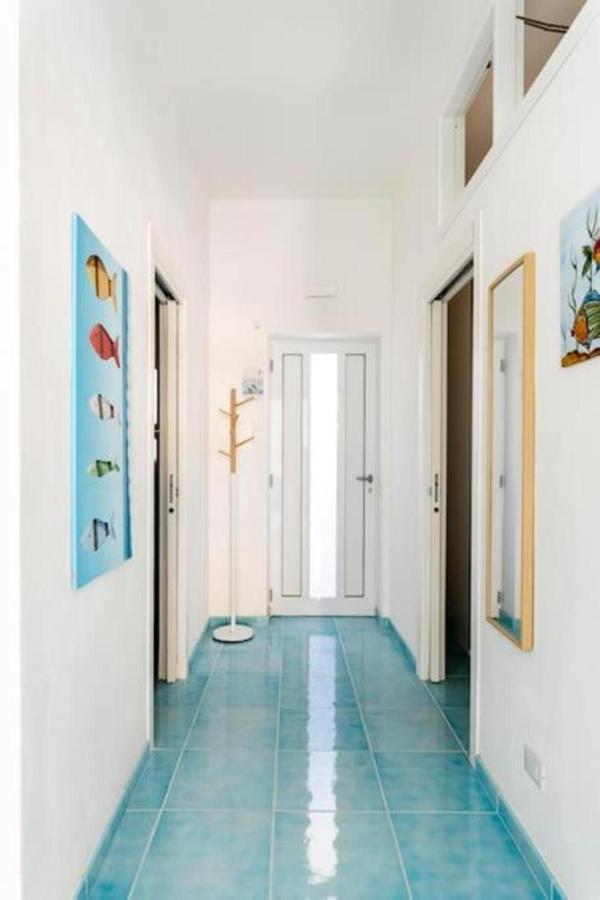 Casa Mare Me' Apartment Мондело Екстериор снимка