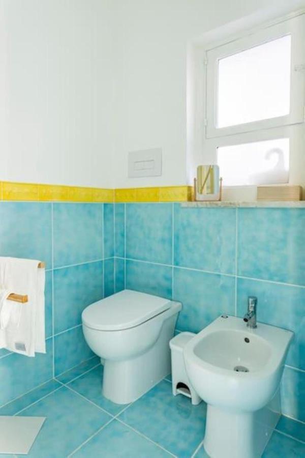 Casa Mare Me' Apartment Мондело Екстериор снимка